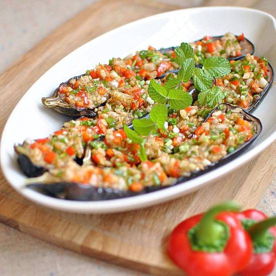 Grilled Eggplant with Garlic Sauce 蒜蓉烤茄子